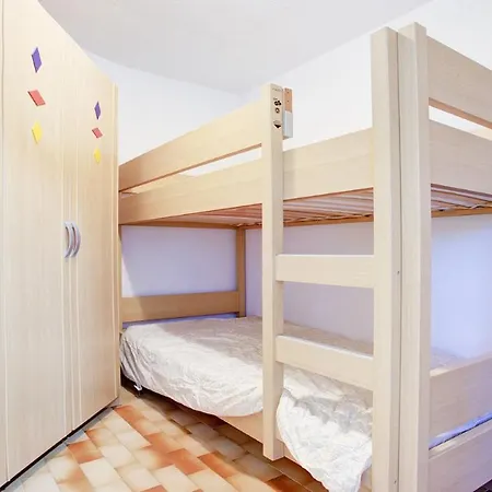 Port Lano- 121- Bonne Expo- 4 Pers